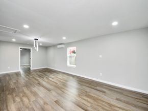 1218 Des Jardines Street, Houston TX 77023