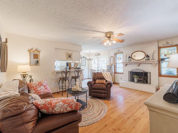 9639 springview Lane, Houston TX 77080