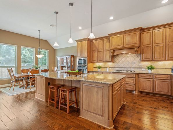 35 N Beech Springs Drive, The Woodlands TX 77389