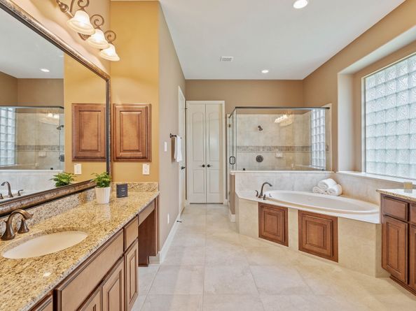 35 N Beech Springs Drive, The Woodlands TX 77389