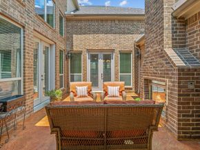35 N Beech Springs Drive, The Woodlands TX 77389