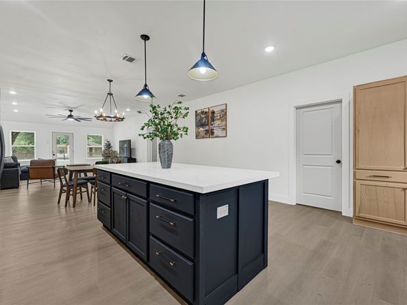 1008 Danube Street, Houston TX 77051