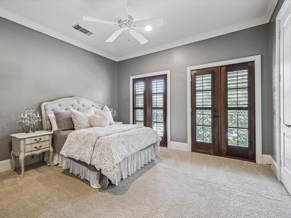 570 Lanecrest Lane, Houston TX 77024