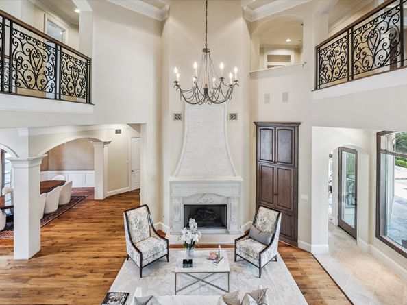 570 Lanecrest Lane, Houston TX 77024