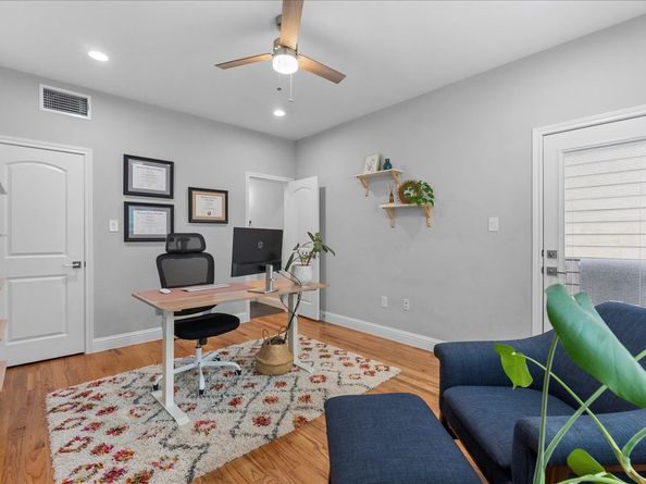 1505 W 23rd Street D, Houston TX 77008