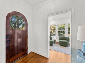 304 Bayland Avenue, Houston TX 77009