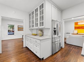 304 Bayland Avenue, Houston TX 77009