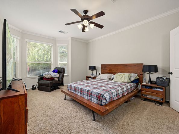 22 S Marshside Place, Spring TX 77389