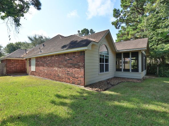 19 Camborn Place, The Woodlands TX 77384
