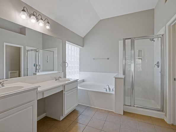 19 Camborn Place, The Woodlands TX 77384