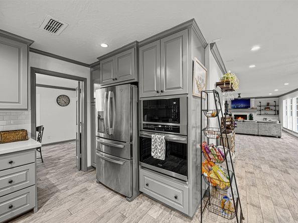 6511 Elmgrove Road, Spring TX 77389