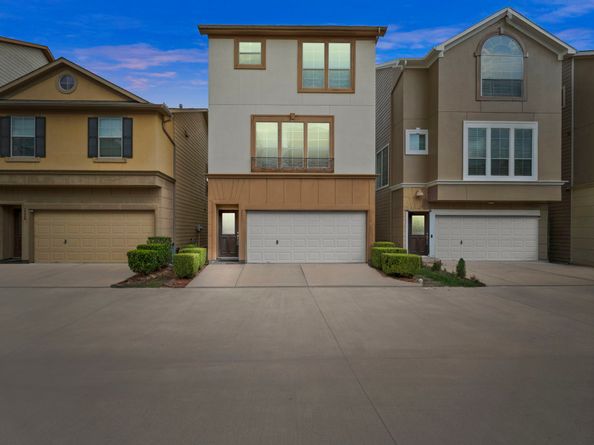 3334 Clearview Villa Way, Houston TX 77025