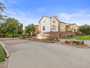 3334 Clearview Villa Way, Houston TX 77025