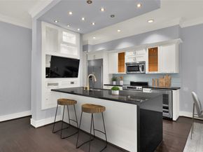77 Chelsea Boulevard, Houston TX 77006