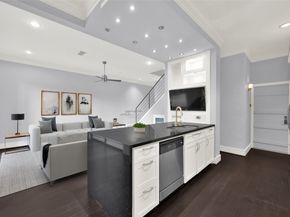 77 Chelsea Boulevard, Houston TX 77006