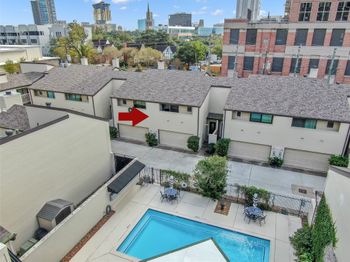 77 Chelsea Boulevard
