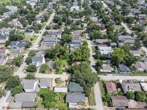 409 Walton Street, Houston TX 77009