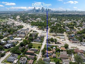 409 Walton Street, Houston TX 77009