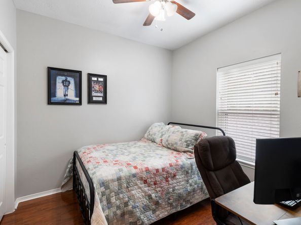 6827 Hollow Hearth Drive, Houston TX 77084