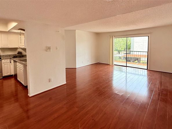 2818 S Bartell Drive 25, Houston TX 77054