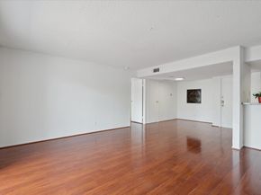 2818 S Bartell Drive 25, Houston TX 77054