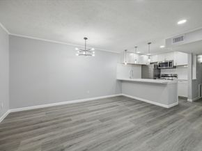 3271 Sul Ross St 21, Houston TX 77098