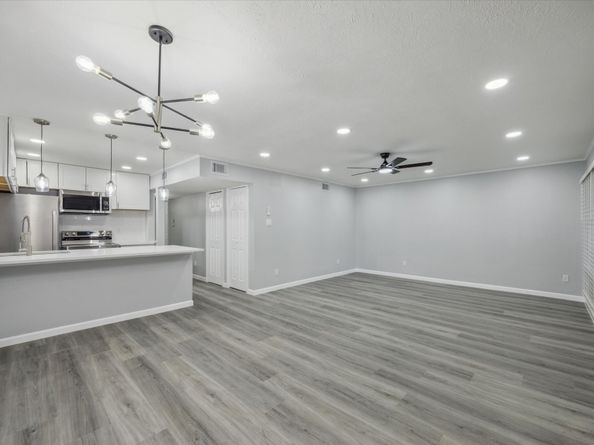 3271 Sul Ross St 21, Houston TX 77098