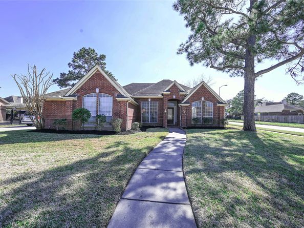 20739 Maple Village Drive, Cypress TX 77433