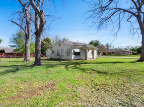 1017 Canadian Street, Houston TX 77009