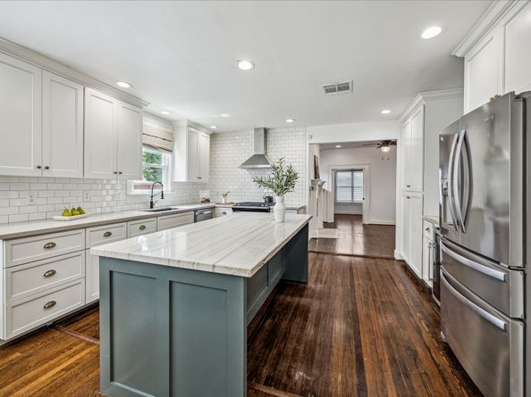 729 Merrill Street, Houston TX 77009