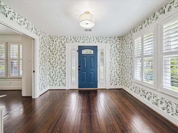 729 Merrill Street, Houston TX 77009