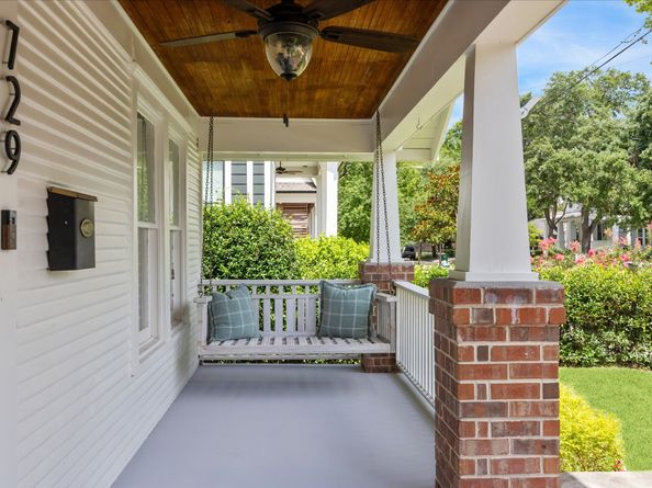 729 Merrill Street, Houston TX 77009