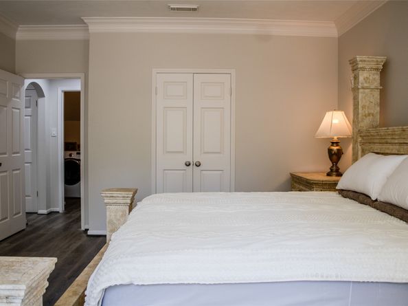 3222 Serene Oak Drive, Sugar Land TX 77478