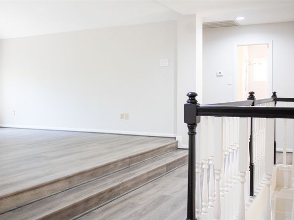 3222 Serene Oak Drive, Sugar Land TX 77478