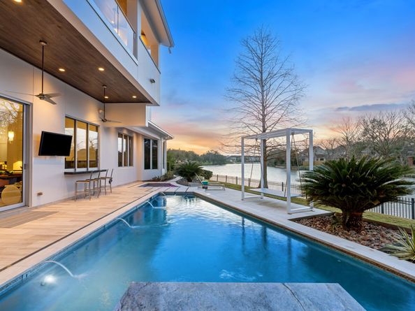 15618 Oyster Cove Drive, Sugar Land TX 77478