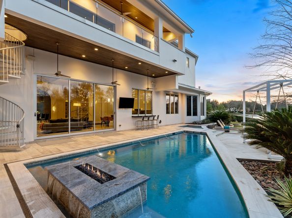 15618 Oyster Cove Drive, Sugar Land TX 77478