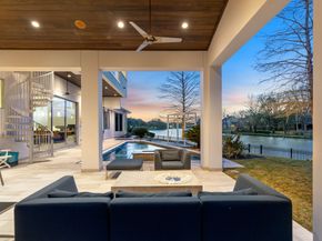 15618 Oyster Cove Drive, Sugar Land TX 77478