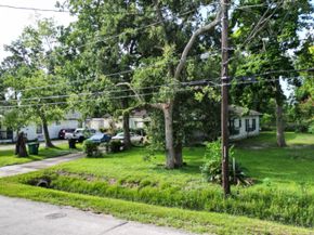 1321 De Soto Street, Houston TX 77091