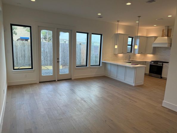 3609 Huntsford Drive, Houston TX 77008