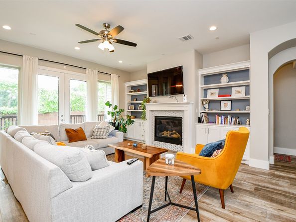 4310 Fernwood Drive, Houston TX 77021