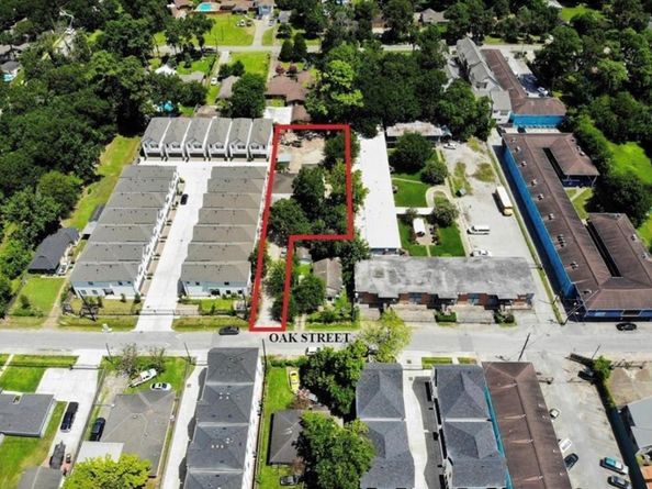 910 1/2 Oak Street, Houston TX 77018