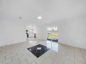 910 1/2 Oak Street, Houston TX 77018