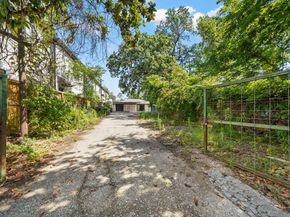 910 1/2 Oak Street, Houston TX 77018