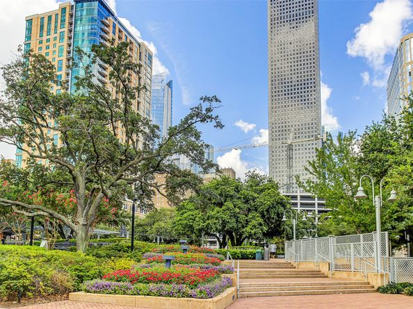 1211 Caroline Street 1007, Houston TX 77002