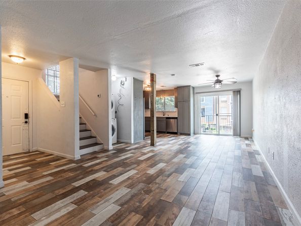 18515 Egret Bay Boulevard 1301, Webster TX 77058