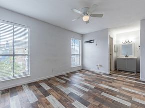 18515 Egret Bay Boulevard 1301, Webster TX 77058