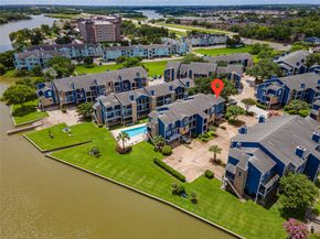 18515 Egret Bay Boulevard 1301, Webster TX 77058