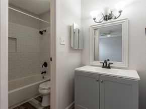 18515 Egret Bay Boulevard 1301, Webster TX 77058