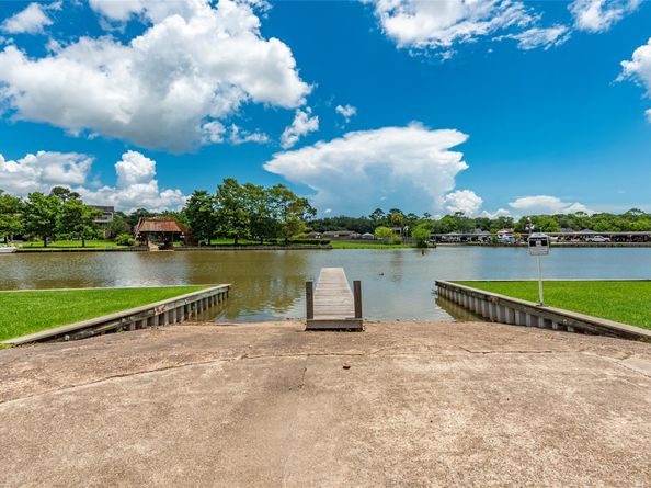 18515 Egret Bay Boulevard 1301, Webster TX 77058