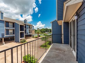 18515 Egret Bay Boulevard 1301, Webster TX 77058